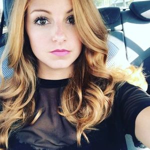 Meet your Posher, Caisey